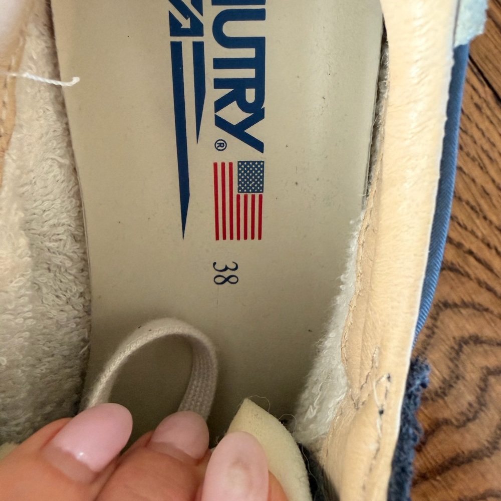 Autry REELWIND LOW SNEAKERS IN BLACK NYLON AND SUEDE- never worn, brand new! - Picture 5 of 5